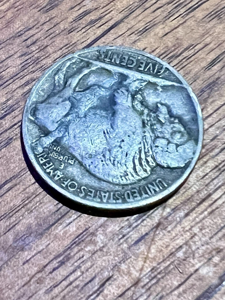 1 of a kind Unique reverse Error 1936 5C Buffalo Nickel No mint Mark - Image 3 of 4
