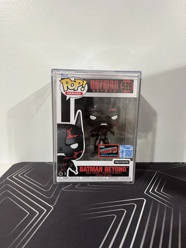 Funko Pop! Batman Beyond #589 NYCC 2025 Exclusive, LE 1000 PCS, Protector & Box