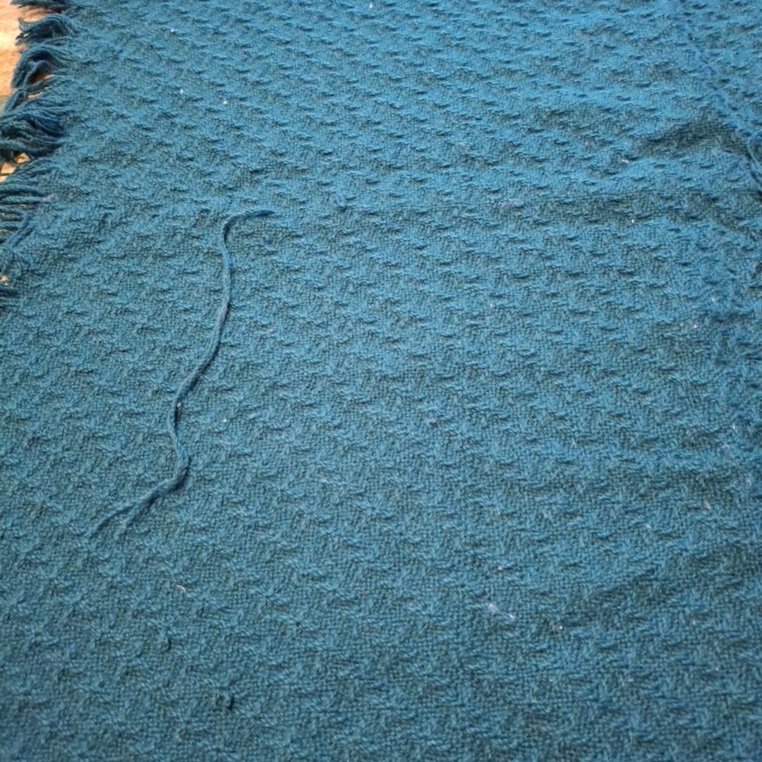 Pendleton 100% Virgin Wool Dark Green Throw Blank… - image 3