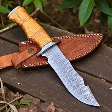 CUSTOM HAND MADE FORGED DAMASCUS STEEL HUNTING BOWIE KNIFE  SS 26