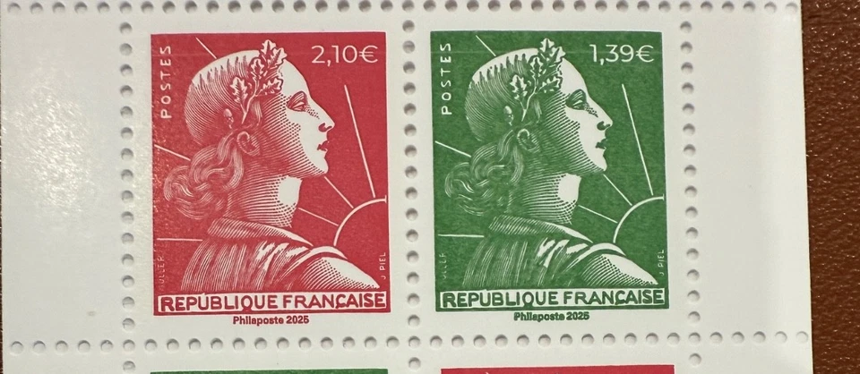 Paire de timbres petites Marianne de Muller - salon philatélique d'automne 2025 - Photo 1/1