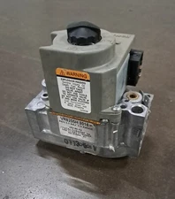 Honeywell Smart Gas Valve VR8205H8016 -used 60-22866-01 / VR8205H 8016