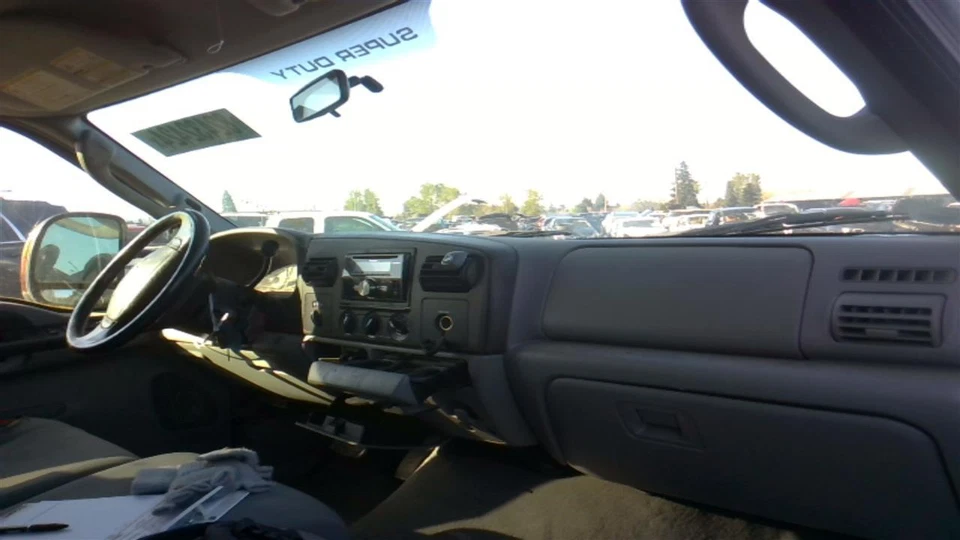 Conjunto de filtro de aire usado se adapta a: camioneta Ford F250SD 2006 6,0 L diésel grado A Foto 4 de 4