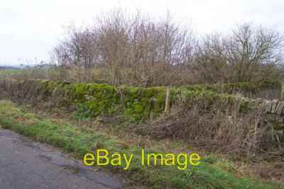 Photo 6x4 Overgrown reservoir Aldsworth/SP1510 Breather pipes are just v c2006