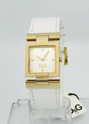 D&G Women's DW0635 COURMAYEUR White Calf Skin Quartz Watch with
