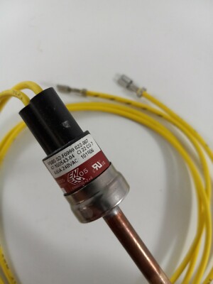 Switch＆プレステ4 Amazon.com: DEVMO Brake Stop Light Switch 4Pins GL3Z13480A