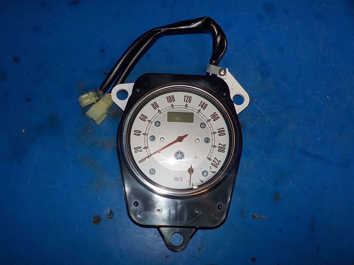 2005-2009 Yamaha V Star 1100 Speedometer 5VN-83500-30 | OE