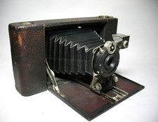 Antique Burke  James No. 3A Ingento Model 3 folding camera in working condition