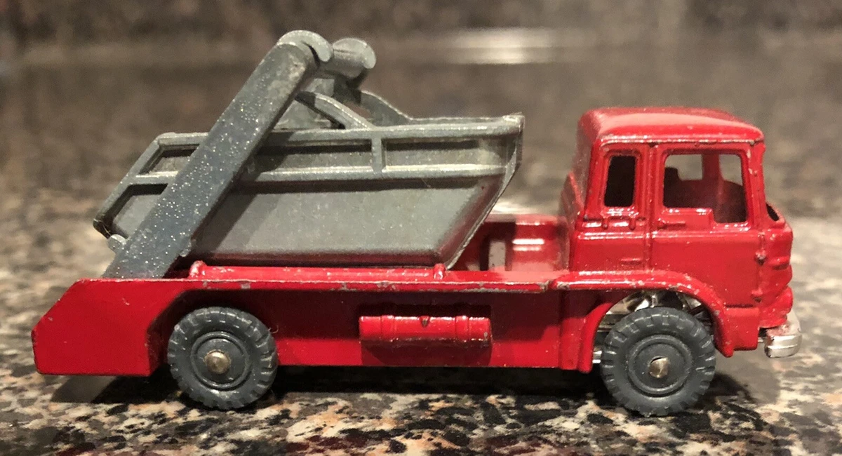 Toy skip best sale lorry