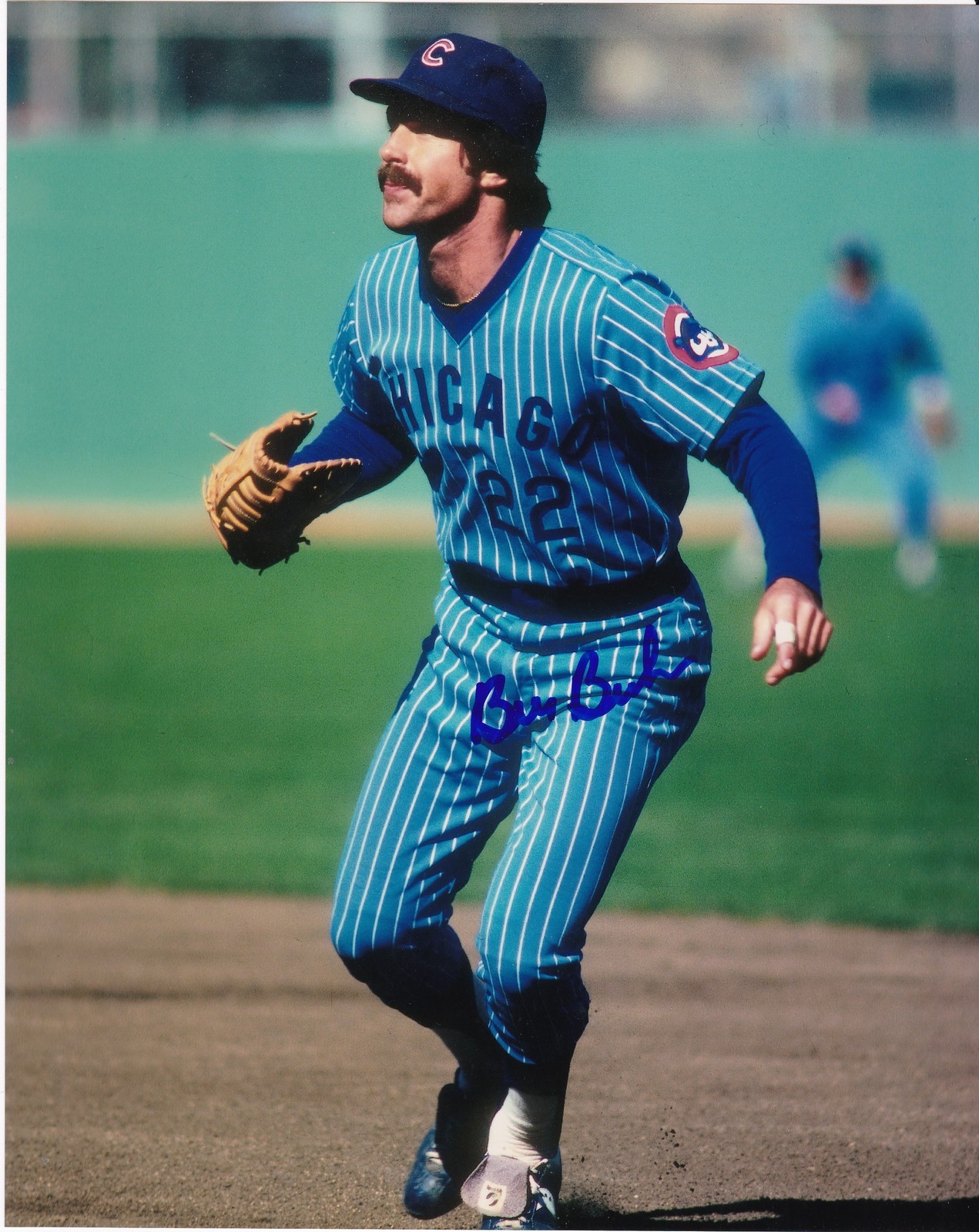 BILL BUCKNER CHICAGO CUBS ACTION SIGNED 8x10 