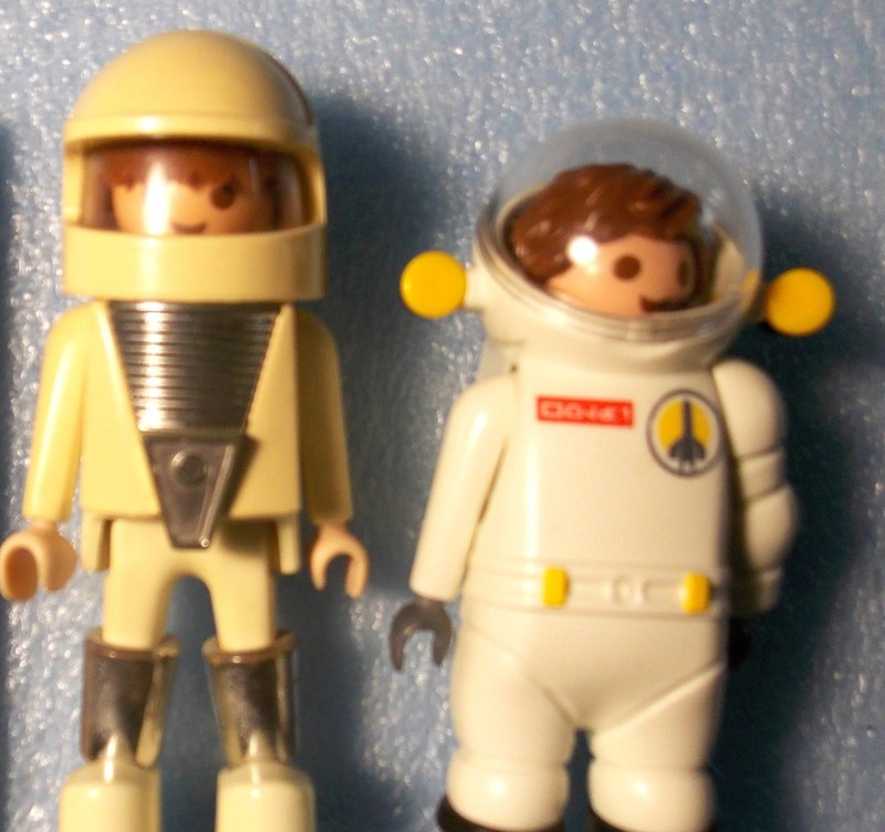 Playmobil Geobra Astronaut Figures 1974 and 1992 Lot of Vintage/Retro