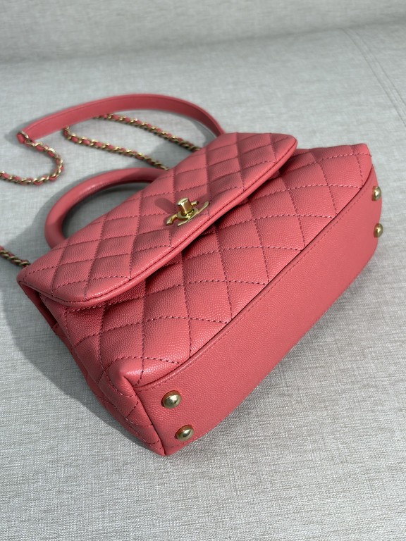 CHANEL Coral Pink Caviar Coco Handle Small GHW image 4