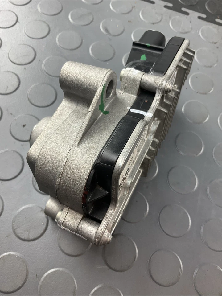 BMW 228i 328i 330i 335i 430i 535i 550i 750i X3 X5 X6 TRANSFER CASE MOTOR OEM - Image 4 of 4