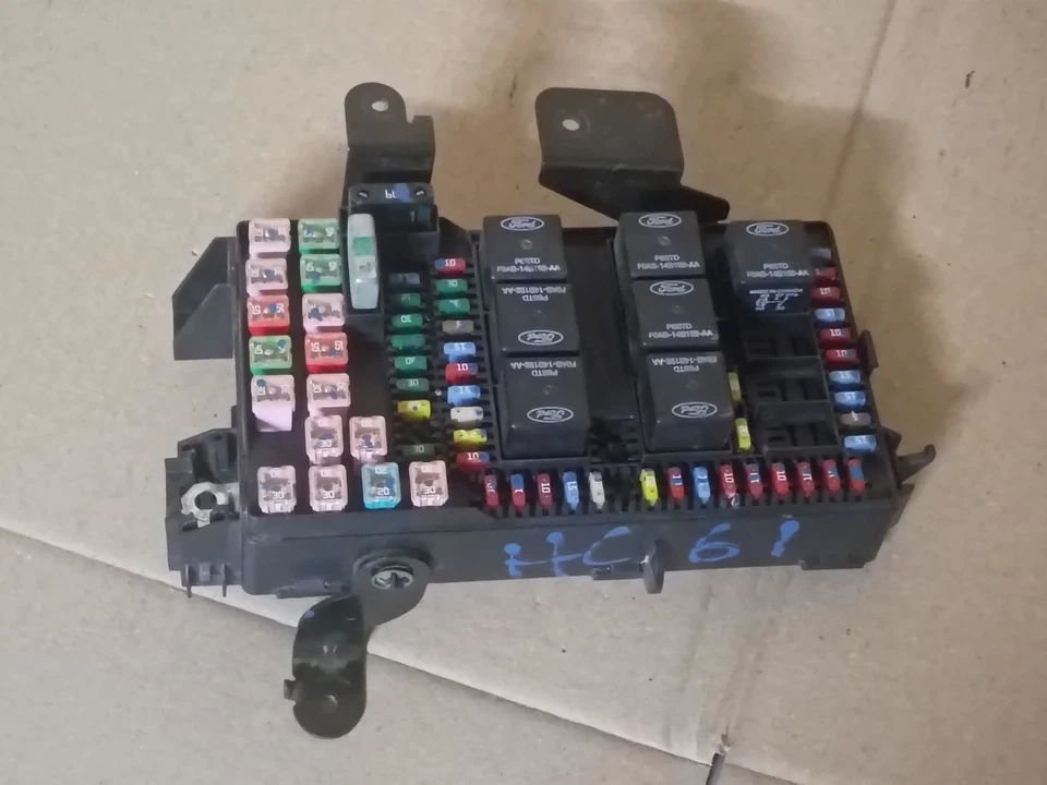 Ford F250 F350 2002-2003 bajo tablero caja de fusibles P/N 2C7T-14A067-An Foto 3 de 4