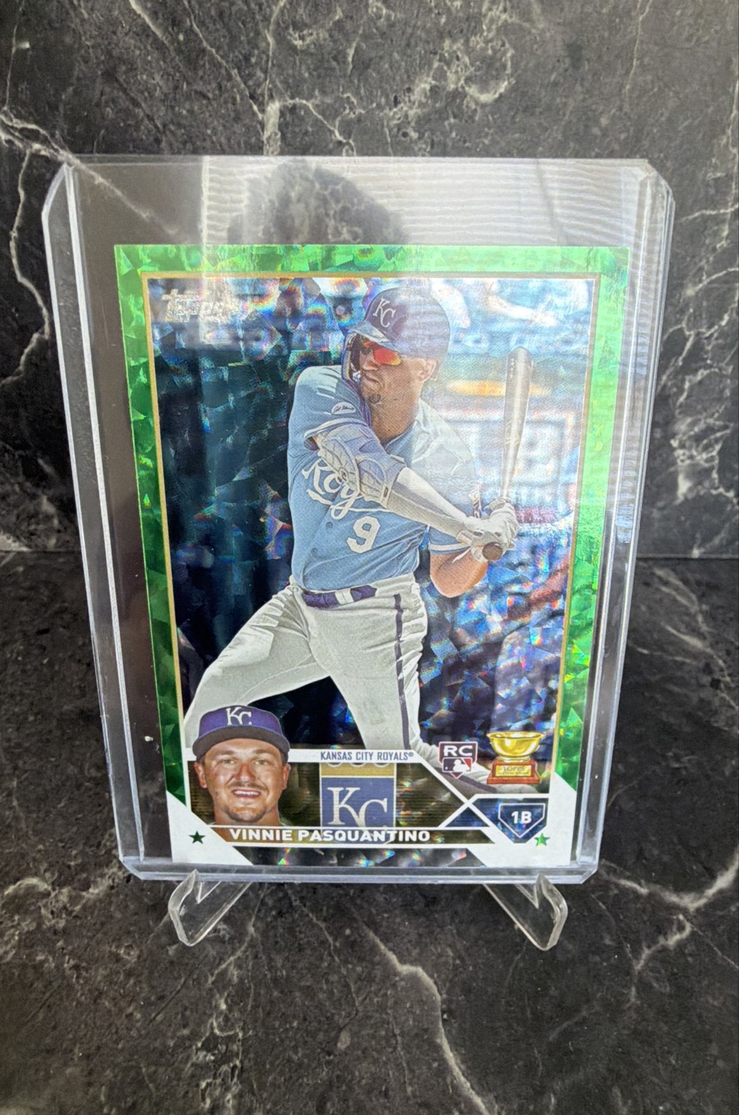 2023 Topps Series 1 - Vinnie Pasquantino #302 Green Foil /499 (RC)