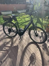 Trek Verve 4S Ebike, 2023. 