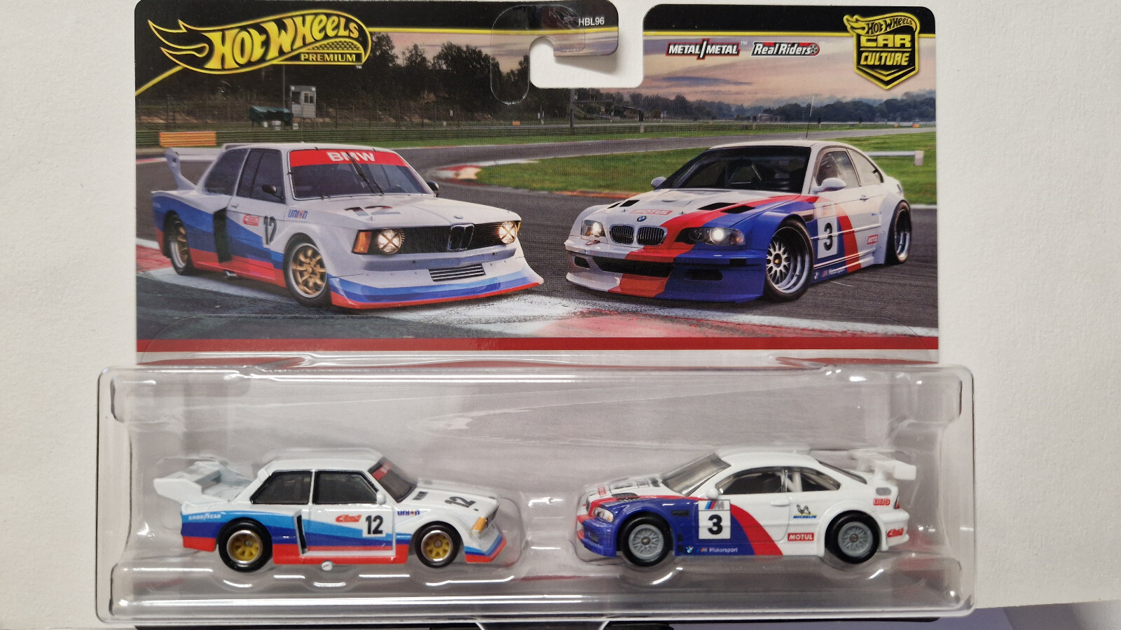 Hot Wheels Premium 2-pack BMW 320 Group 5 et 2001 BMW M3 Gtr Voiture Miniature Course Circuit 1/64