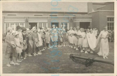 1930s Original press photo May Day May Queen Celebration walking photo 11*7''
