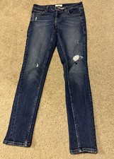 Levi  s Altered 711 Skinny Jeans Women  s Size 28 Waist / 30 Length EUC Denim