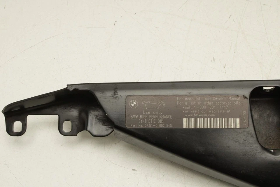 BMW 750Li xDrive 2010-2015 4,4 L AWD núcleo radiador soporte superior central barra de amarre Foto 3 de 4