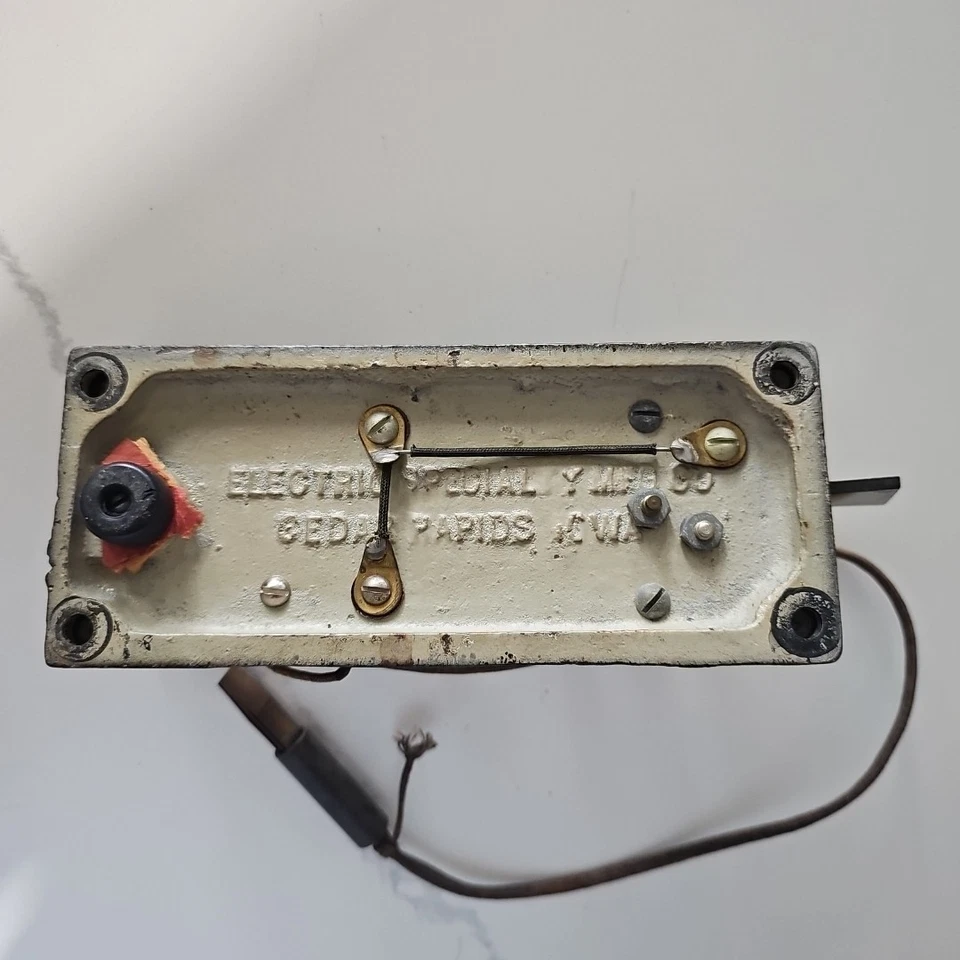 Vintage Radio Morse Code Telegraph by Electric Specialty Mfg Co Ceder Rapids Wa. - Image 2 of 2