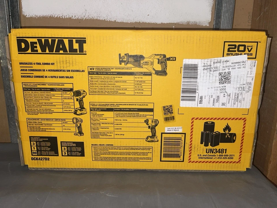 DeWalt DCK427D2 20V MAX 4-Tool Combo Kit Includes 2 Batteries, Charger & Bag NEW - Image 3 of 4