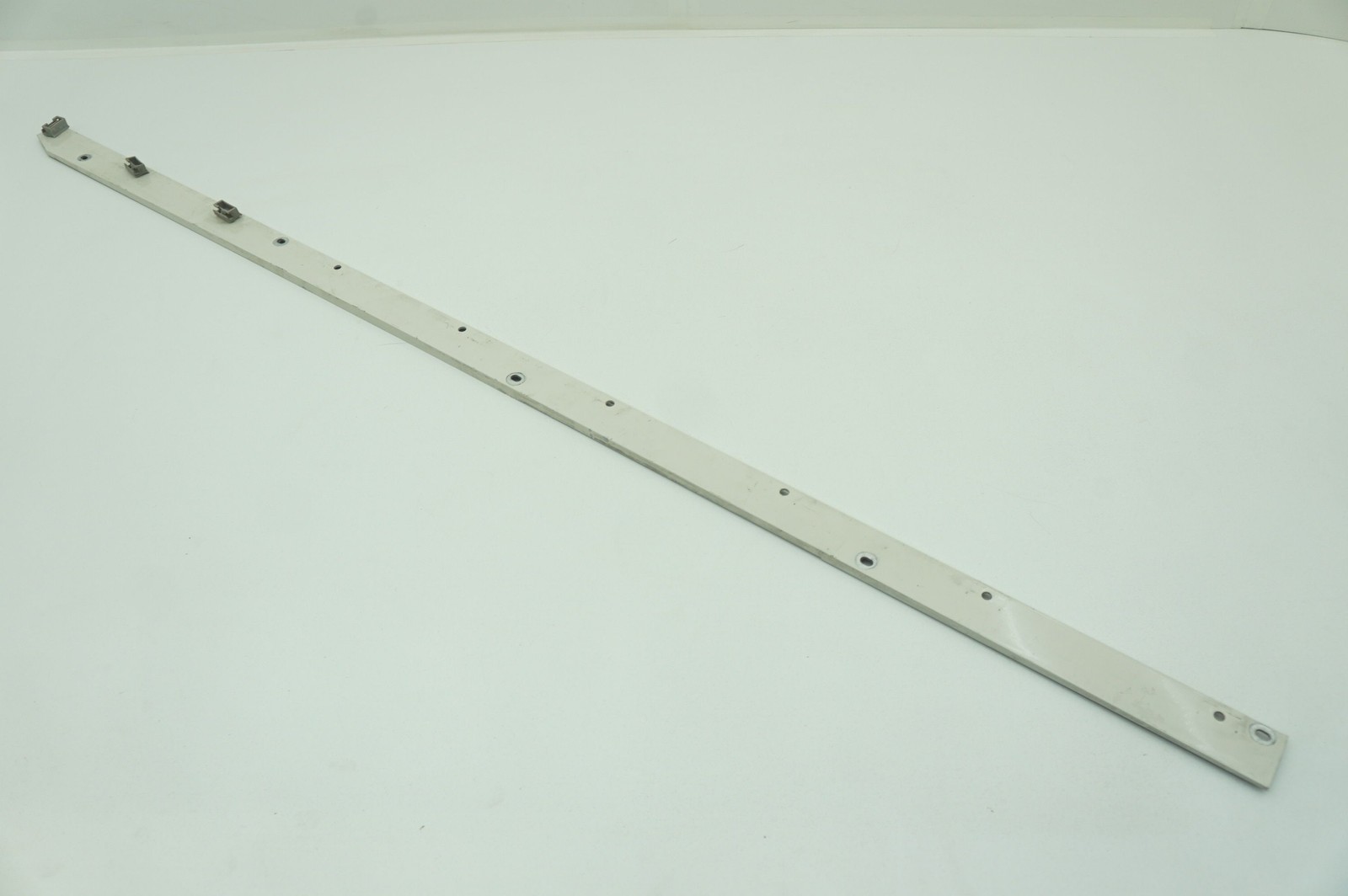 Right Sill Trim Panel White (r29) OEM 41137116277 Rolls Royce Phantom Vii 2006