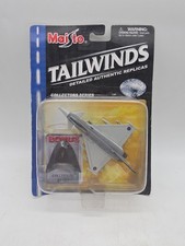 De colección Nuevo en Paquete Maisto Tailwinds EF-2000 Eurofighter Diecast Avión Militar y Soporte