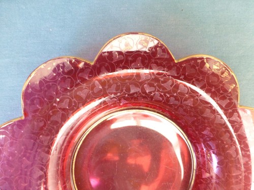 Antique Cranberry Blown Glass Plate with Polished Pontil and Gold Trim - Picture 4 of 7