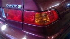 Used Right Tail Light Assembly fits: 2001 Toyota Camry quarter panel mounted Nal