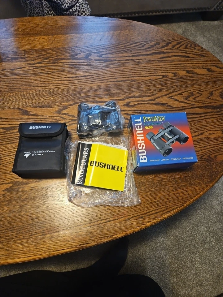 Bushnell 13-0430 PowerView LiteVision Binoculars 4x30 NEW 👀 - Image 2 of 4