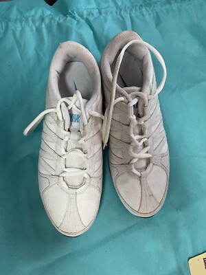 nike women's musique iv shoe