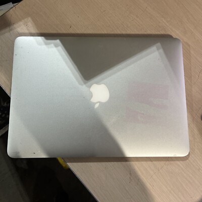 APPLE MACBOOK AIR 2013 A1465 1.3GHZ I5-4260U 4GB RAM MD711LL/A NO