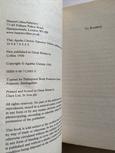 5 libros de bolsillo de Agatha Christie en el hotel Bertrams The Murder at the Vicarage - Imagen 7 de 8