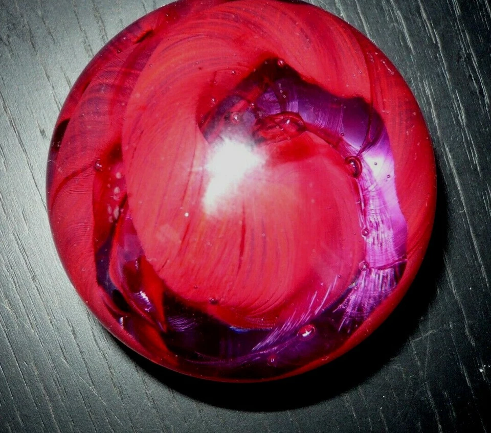 CAITHNESS VINTAGE GLASSPAPERWEIGHT RED 1991 DES. by ALASTAIR MACINTOSH CRUCIBLE - Image 2 of 4