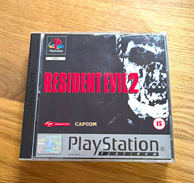 Capcom Resident Evil 2 Sony PlayStation 1 PS1 PAL Platinum 2 Discs Handbuch