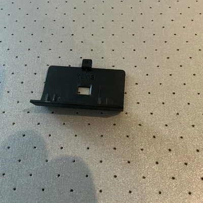 Venom Battery Cover Xbox Controller XS SX - Image 1 of 2