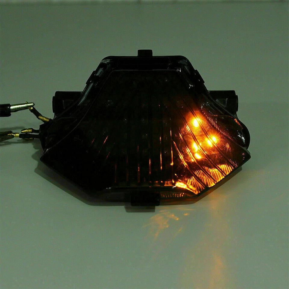 Luz trasera LED ABS plástico accesorios integrados aptos para Yamaha YZF R3 R25 Foto 4 de 4