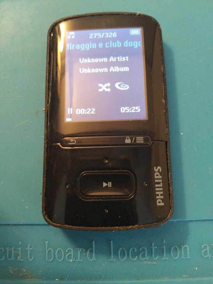 PHILIPS SA4VBE04kN, Lettore MP4 GoGear Vibe Nero - Immagine 2 di 4