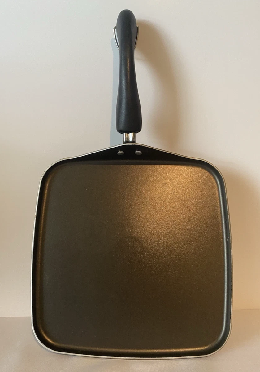 Sartén para plancha Farberware fácil de limpiar de 11 pulgadas antiadherente
