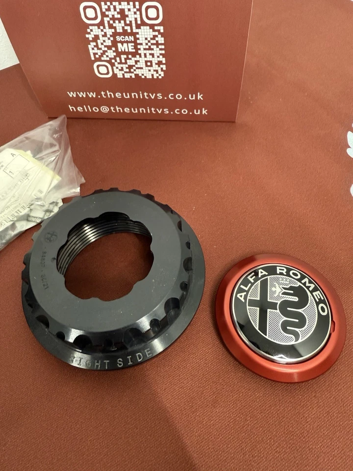 Juego de tuercas de bloqueo central para llantas de aleación Alfa Romeo GTAm y GTA Foto 2 de 4