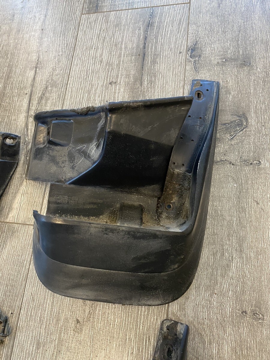1992-1993 Honda Accord Wagon Front & Rear Accessories Mud