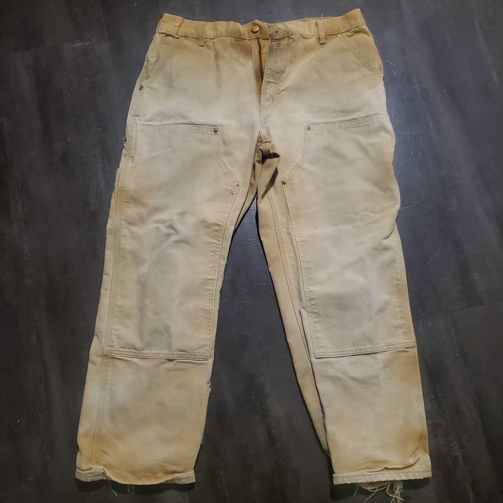 CARHARTT PANTS  Magic? 