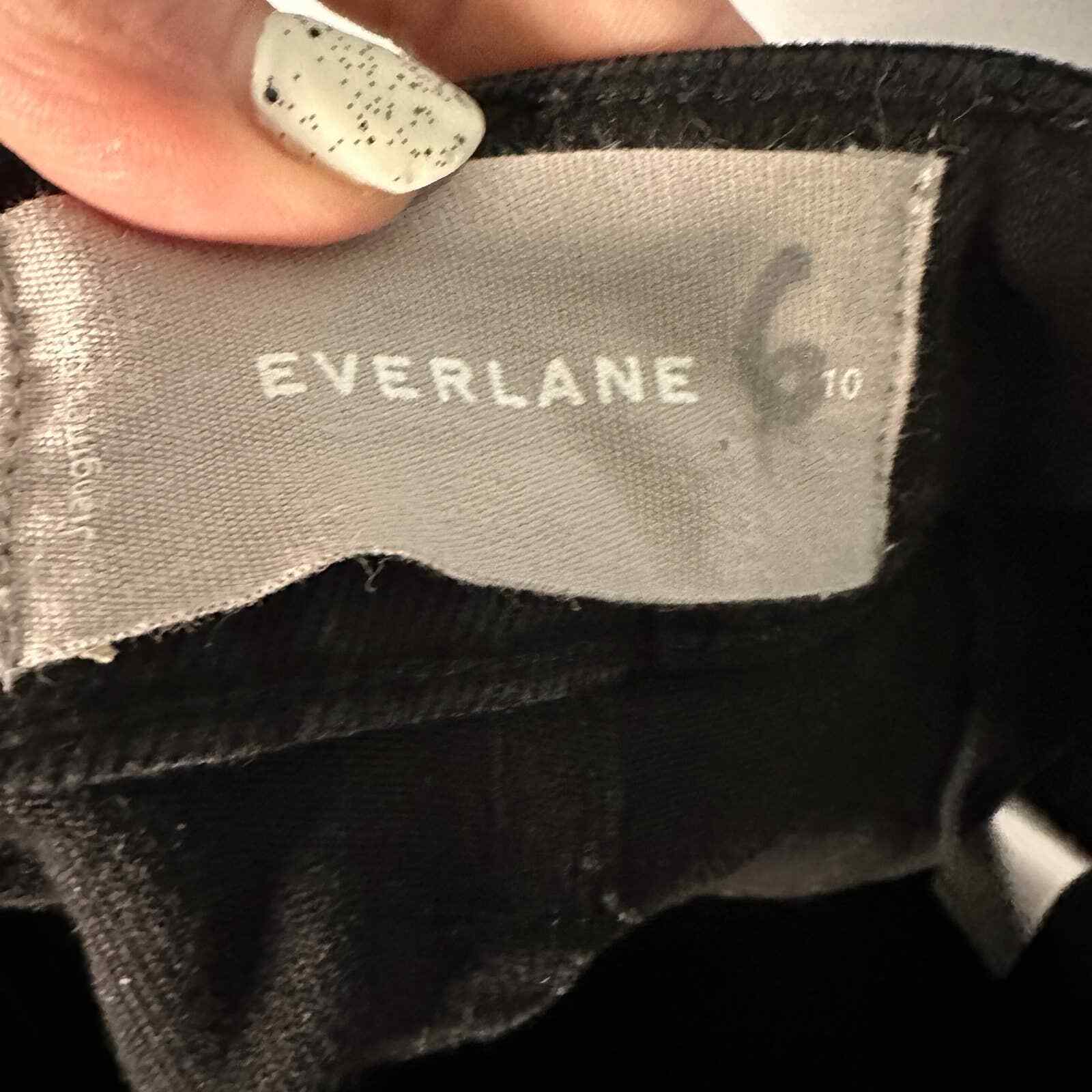 Everlane Black Denim Shorts Size 10 - image 5