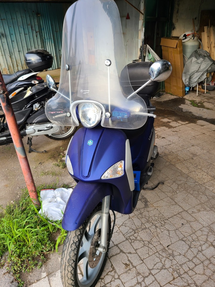 Livorno Scooter Usati Liberty 50 Liberty 50 S Usato Liberty 200 - Main Image