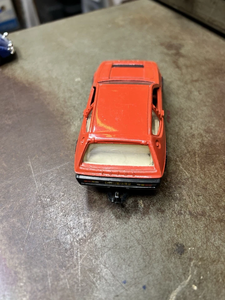 Vintage Corgi #315: Lotus Elite in Red Diecast Car 1/36 UK 1976 Ttvs - Image 4 of 4
