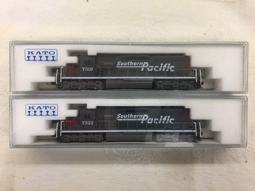 KATO Southern Pacific - EMD SD40 #7919 y 7322 *Ligero uso* Excelente estado. | Zustand: Used