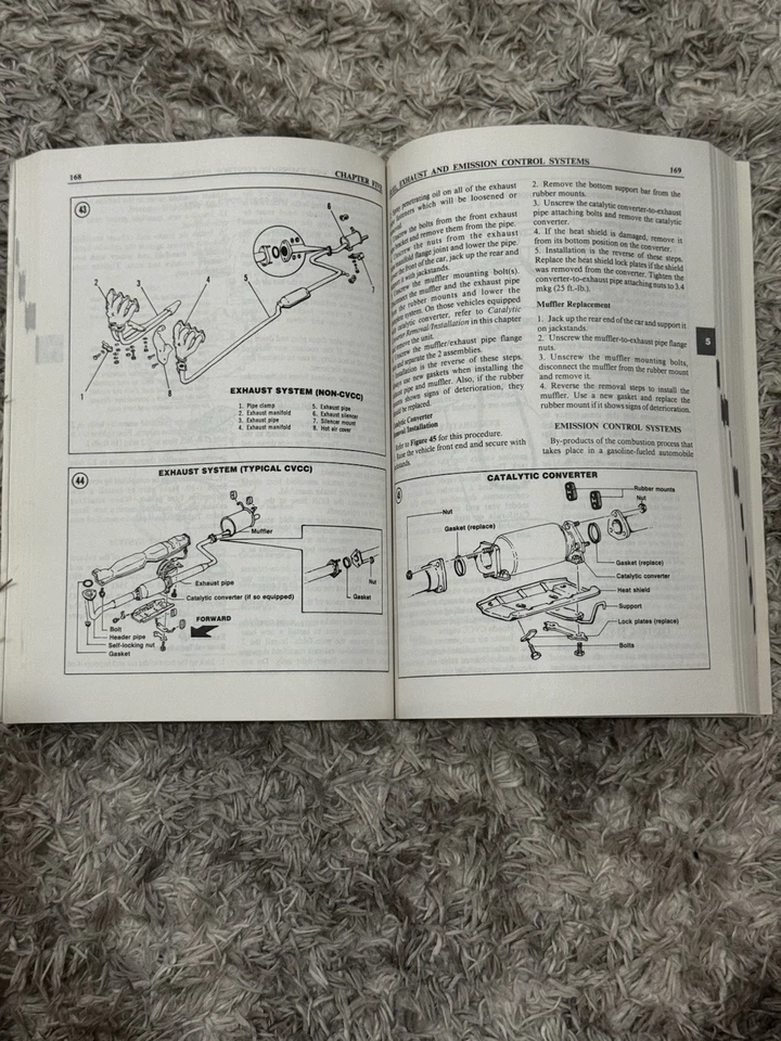 Manual de taller Clymer Honda Civic 1973-1983 estándar y guía de reparación CVCC Foto 3 de 3