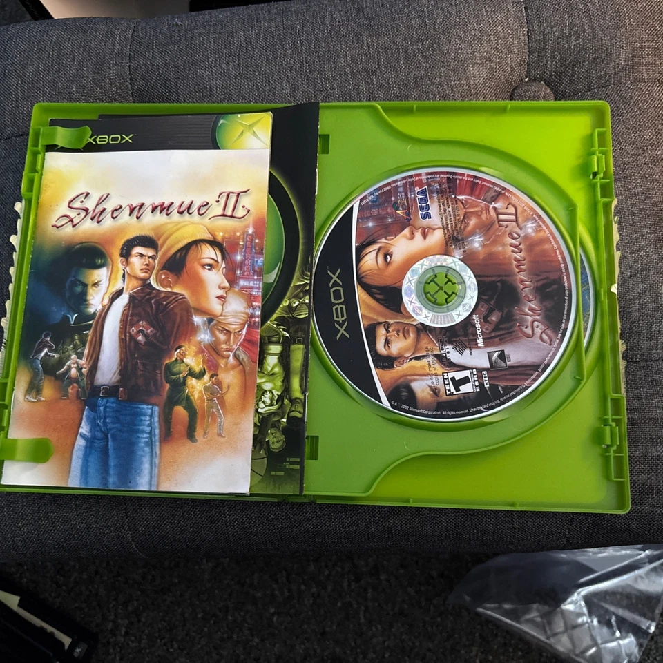 Shenmue II (Microsoft Xbox, 2002) CIB con película en DVD CASI COMO NUEVO - COMPLETO Foto 3 de 4