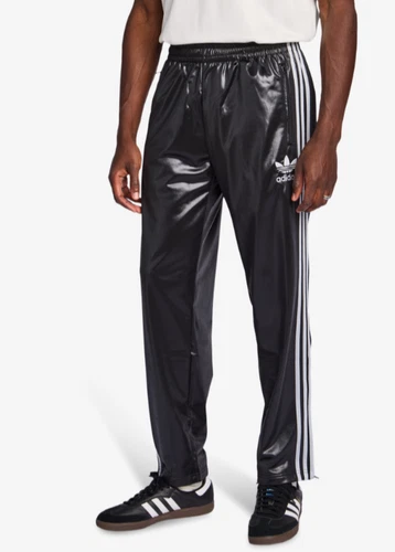 ADIDAS ORIGINALS CHILE 62 TRACKPANTS BLACK/SILVER BNWT  UK S,L  LAST 2   RARE